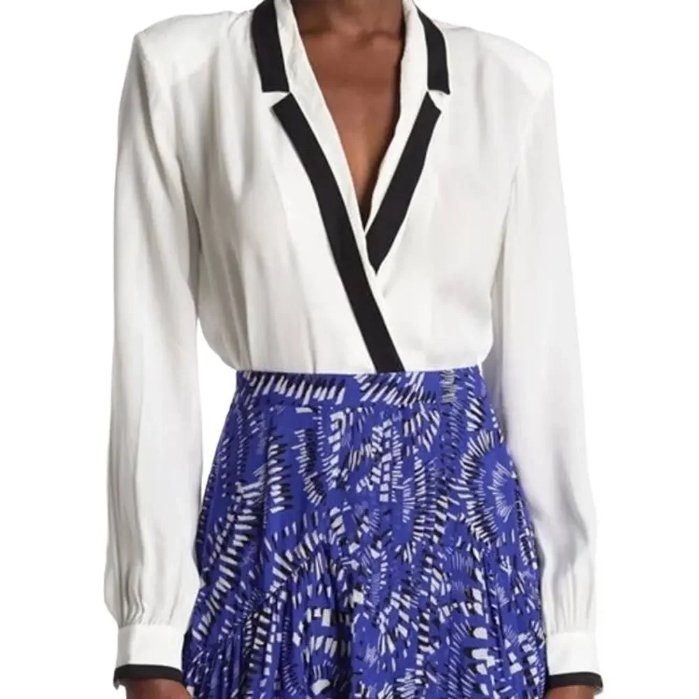 Reiss Jayde Bodysuit Blouse Long Sleeve Low V-Neck White Black 8